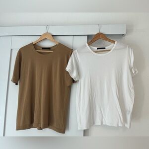 Jenni Kayne lot of 2 T-shirts White and Cashmere Brown Size Small